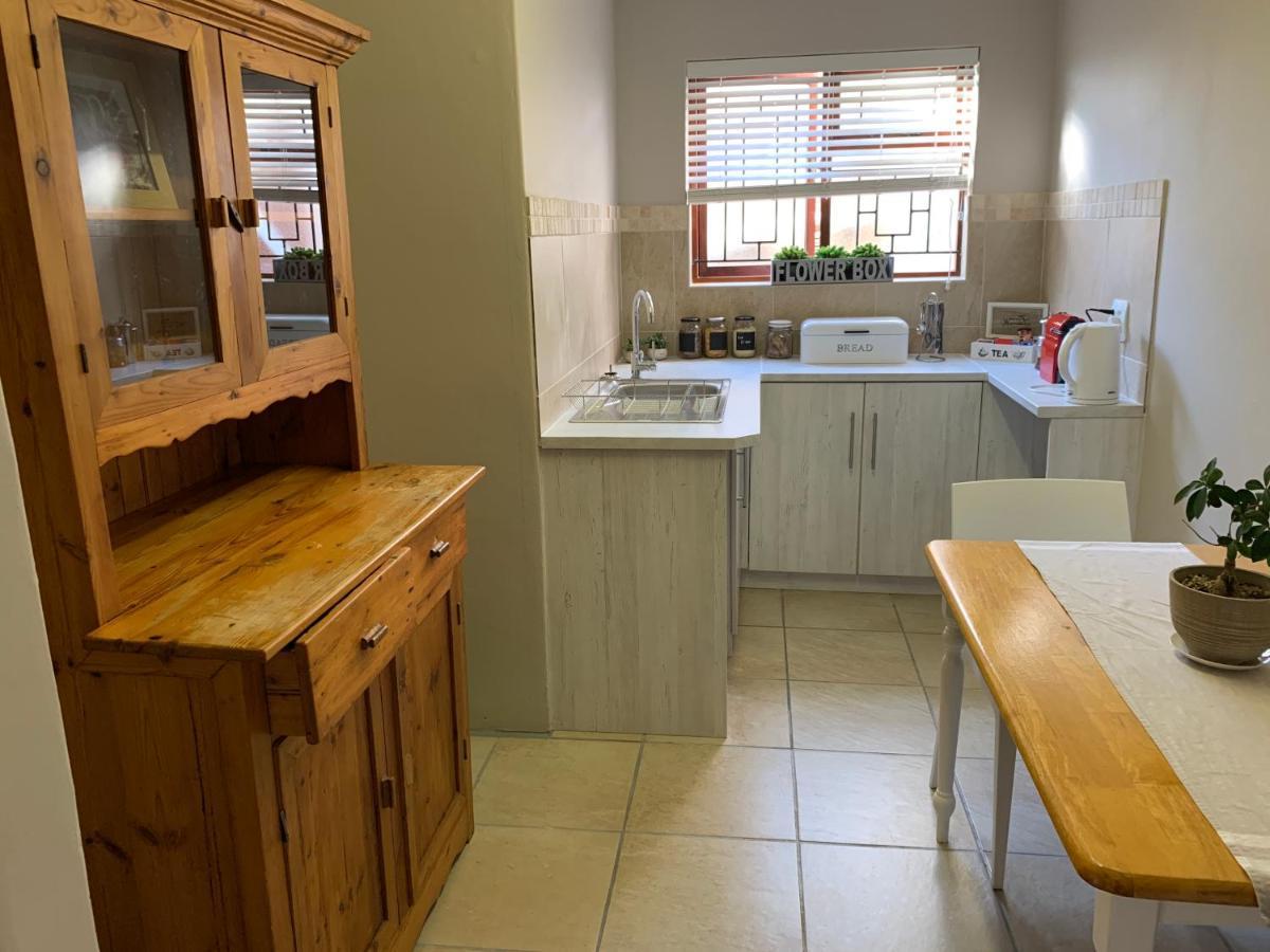 Lavandula Manor Self-Catering Мозел Бей Екстериор снимка